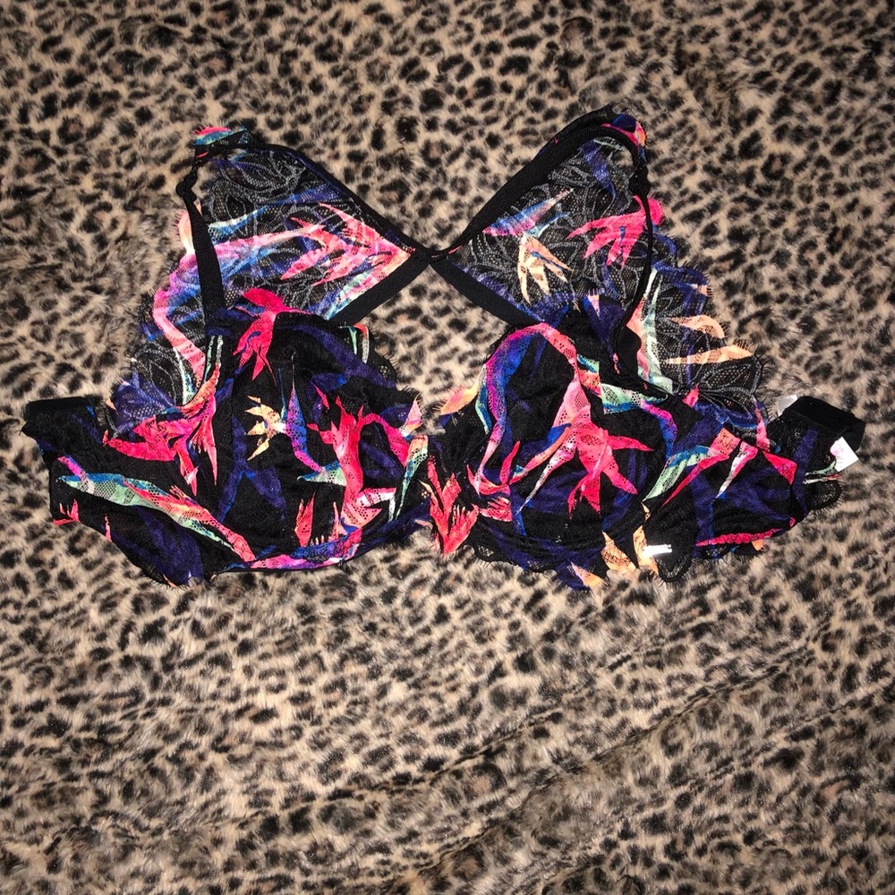 Tropical and fun halter/lace Victoria’s Secret bra . NWOT. Never worn .